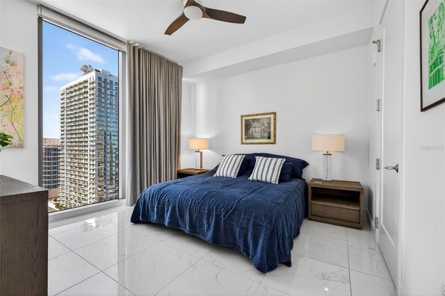 100 1ST AVENUE N 2206, St Petersburg, FL 33701