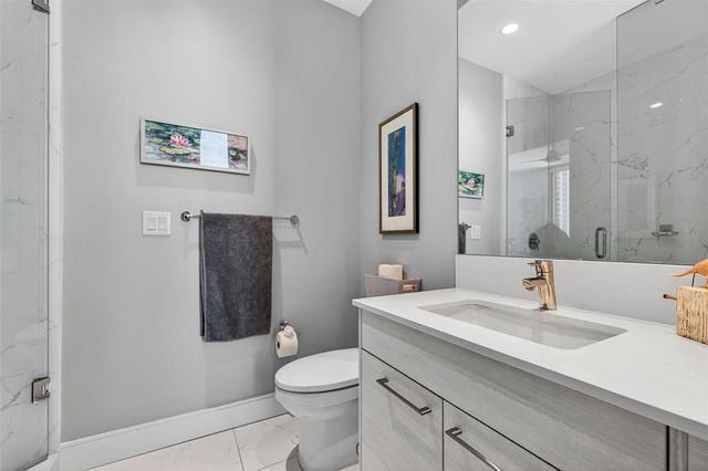 100 1ST AVENUE N 2206, St Petersburg, FL 33701