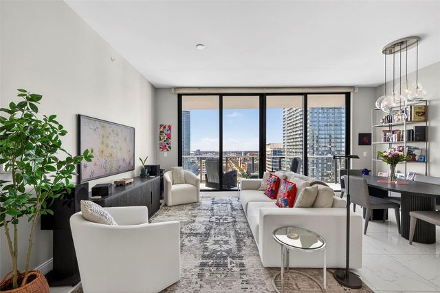 100 1ST AVENUE N 2206, St Petersburg, FL 33701