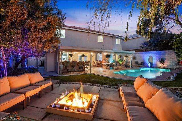 265 Copper Glow Court, Henderson, NV 89074