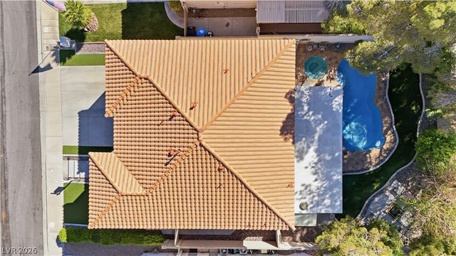 265 Copper Glow Court, Henderson, NV 89074