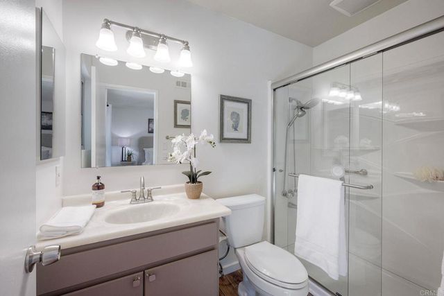 111 Village Run W, Encinitas, CA 92024