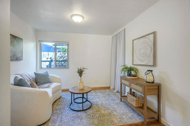 111 Village Run W, Encinitas, CA 92024