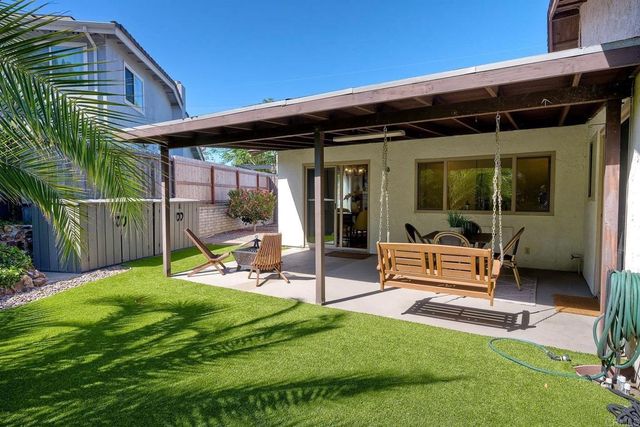 111 Village Run W, Encinitas, CA 92024