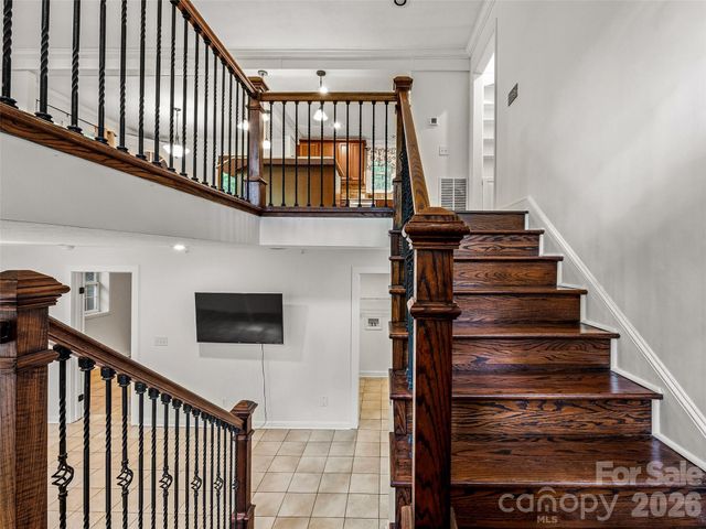 2388 Hebron Road, Hendersonville, NC 28739