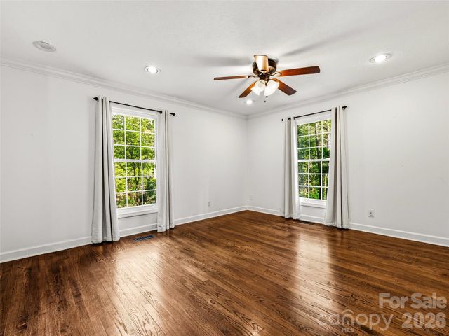 2388 Hebron Road, Hendersonville, NC 28739