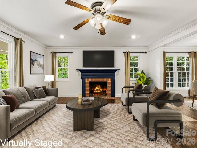 2388 Hebron Road, Hendersonville, NC 28739