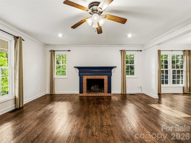 2388 Hebron Road, Hendersonville, NC 28739