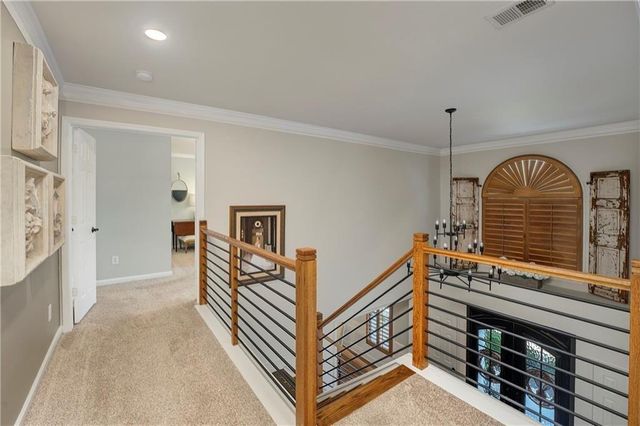 813 Hillcrest Lane, Woodstock, GA 30189