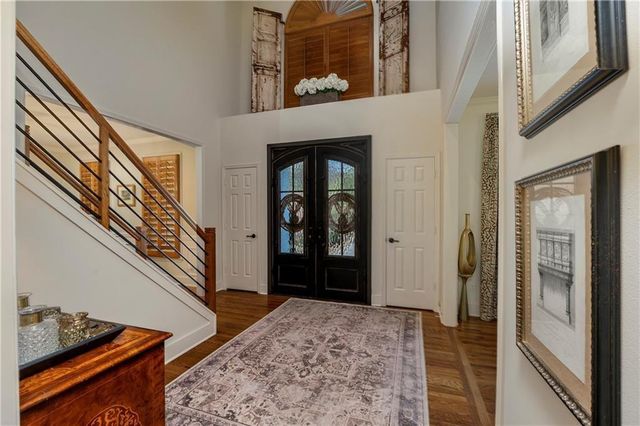 813 Hillcrest Lane, Woodstock, GA 30189