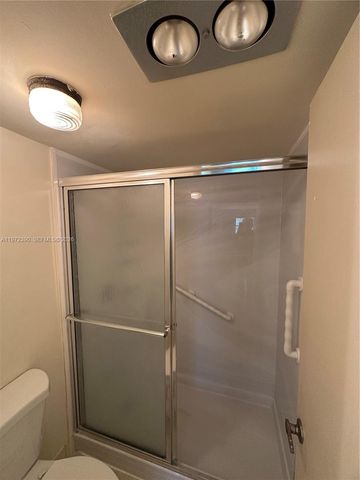 3831 NW 84th Ave 1E, Sunrise, FL 33351