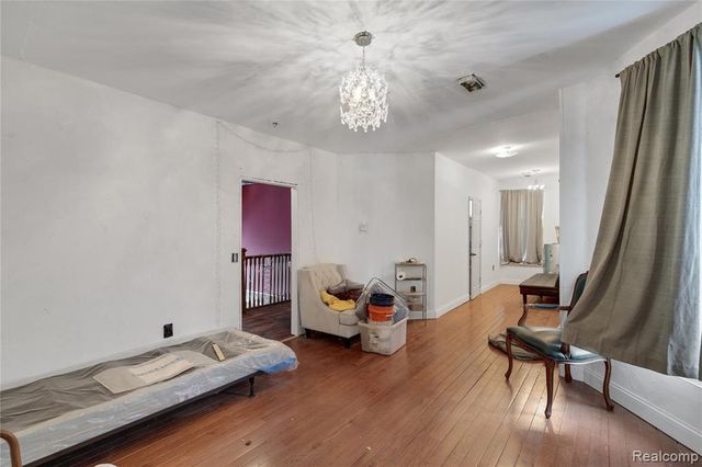 70 Lawrence Street, Detroit, MI 48202