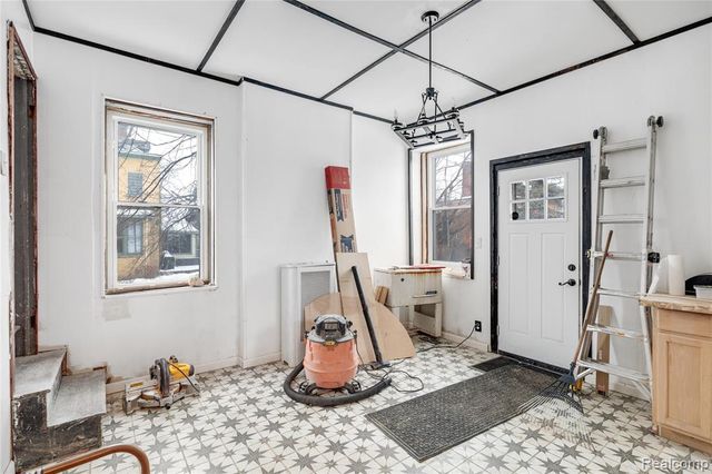 70 Lawrence Street, Detroit, MI 48202