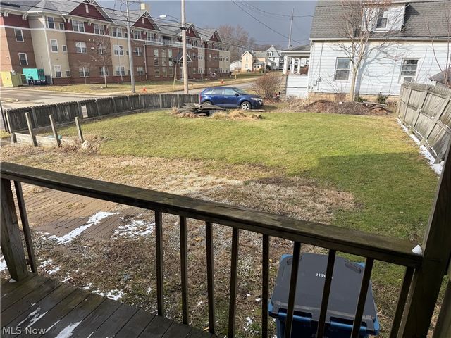 202 Prospect Street, Girard, OH 44446