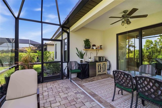 292 BRIENZA LOOP, Nokomis, FL 34275