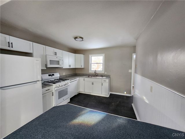 109 Mark Drive, Van Buren, NY 13209