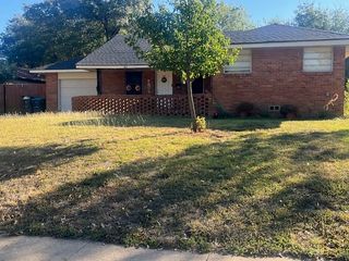 1613 Martel Avenue, Fort Worth, TX 76103