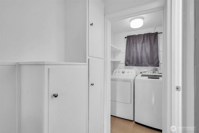 16030 15th Avenue SW, Burien, WA 98166