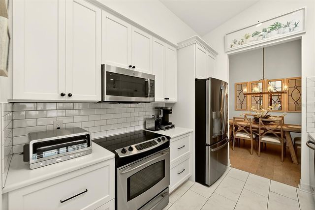 10976 HARBORSIDE DRIVE, Largo, FL 33773