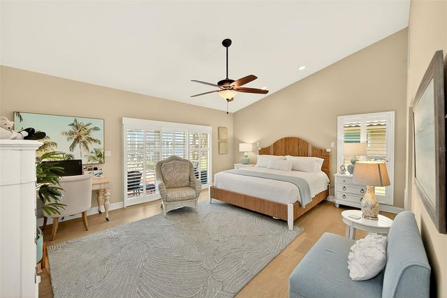 10976 HARBORSIDE DRIVE, Largo, FL 33773