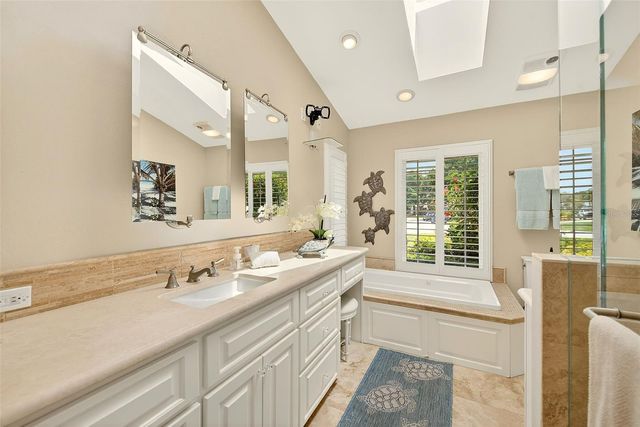 10976 HARBORSIDE DRIVE, Largo, FL 33773