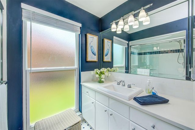 10976 HARBORSIDE DRIVE, Largo, FL 33773