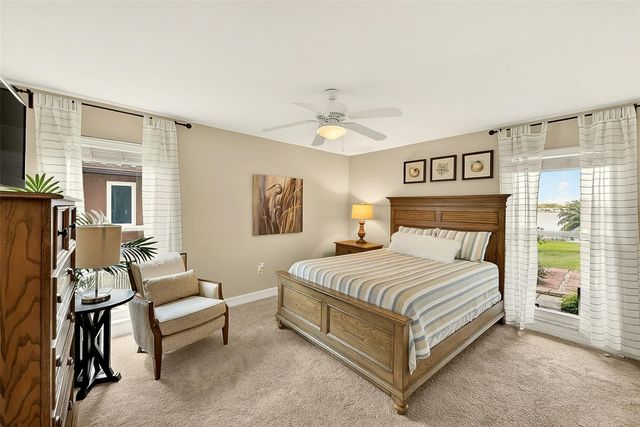 10976 HARBORSIDE DRIVE, Largo, FL 33773