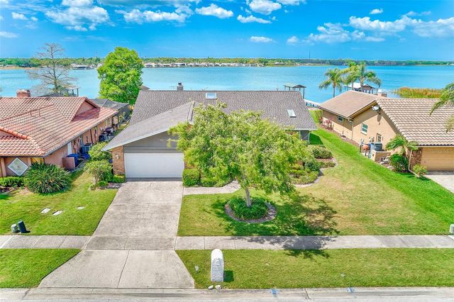 10976 HARBORSIDE DRIVE, Largo, FL 33773