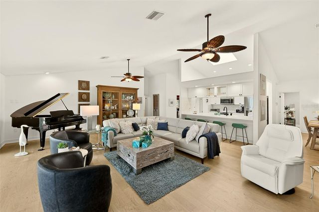 10976 HARBORSIDE DRIVE, Largo, FL 33773