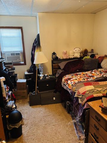 1922 Iowa Ave, Superior, WI 54880