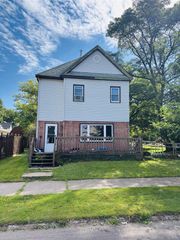 1922 Iowa Ave, Superior, WI 54880