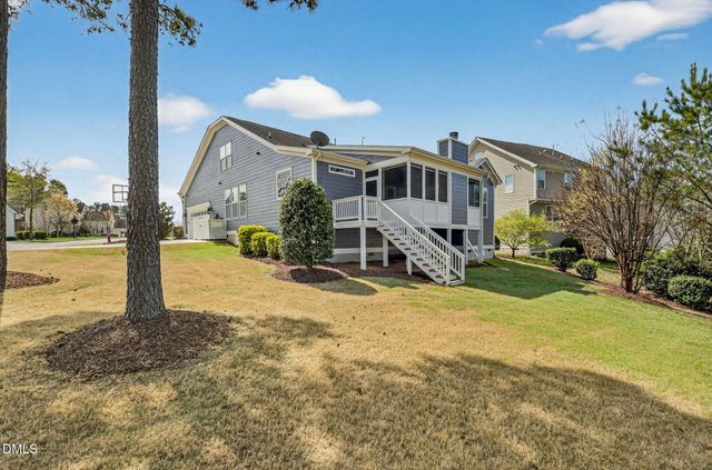 100 Elkton Green Court, Cary, NC 27519