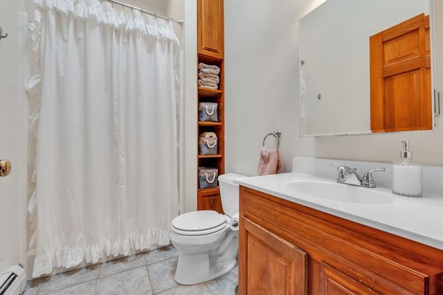 300 Padre Rd, New Braintree, MA 01531