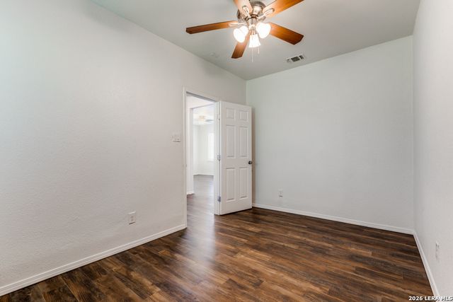 915 W Rosewood, San Antonio, TX 78201