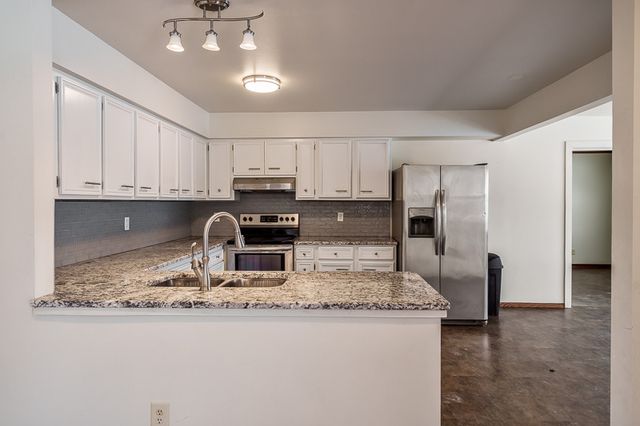 346 Whittemore Drive, South Beloit, IL 61080