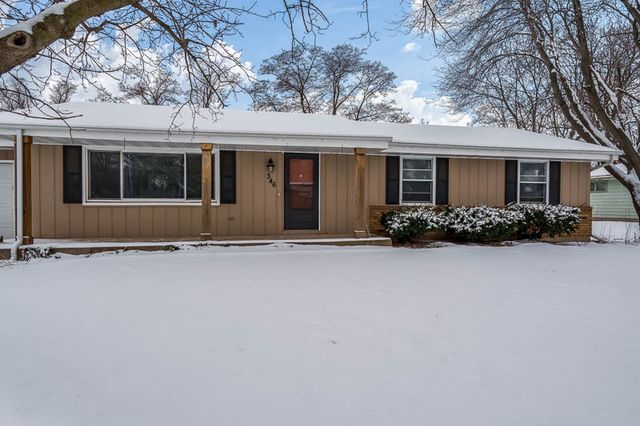 346 Whittemore Drive, South Beloit, IL 61080