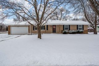 346 Whittemore Drive, South Beloit, IL 61080