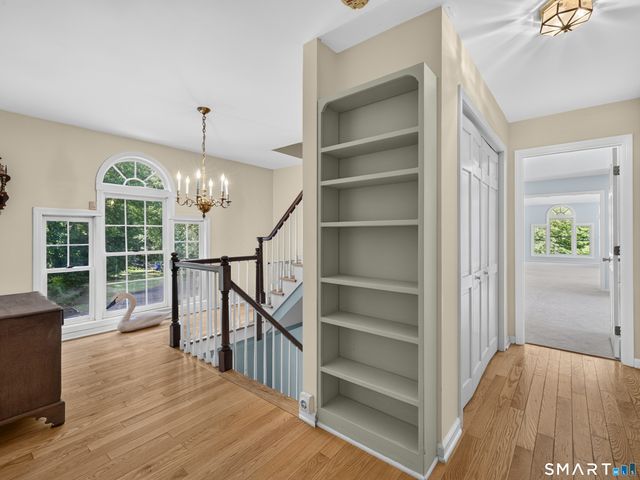 7 Bailey Drive, Guilford, CT 06437