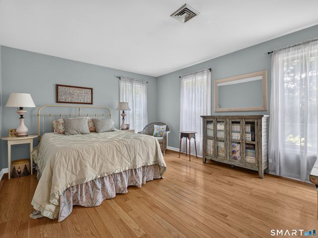 7 Bailey Drive, Guilford, CT 06437