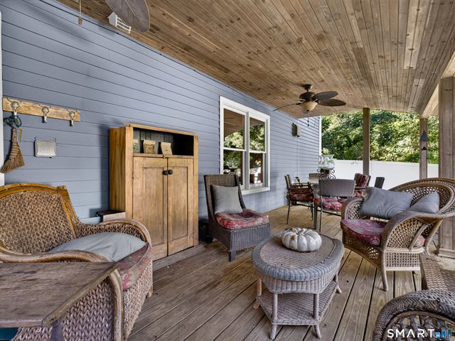 7 Bailey Drive, Guilford, CT 06437