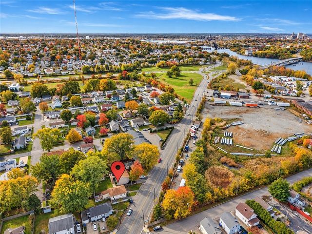 353 Massasoit Avenue, East Providence, RI 02914