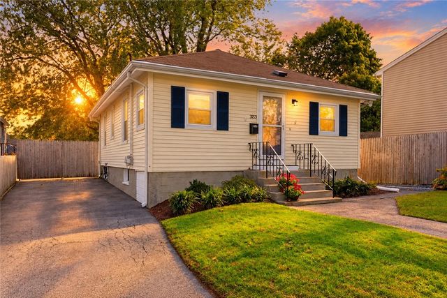 353 Massasoit Avenue, East Providence, RI 02914