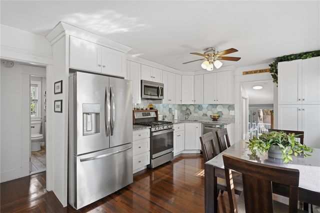 353 Massasoit Avenue, East Providence, RI 02914