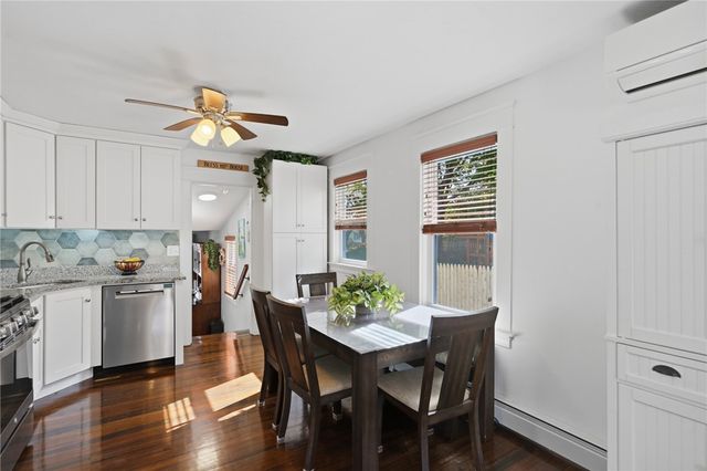 353 Massasoit Avenue, East Providence, RI 02914