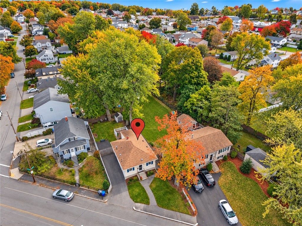 353 Massasoit Avenue, East Providence, RI 02914