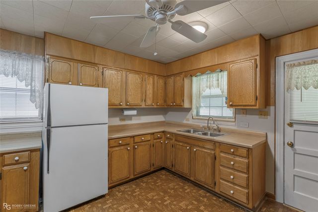 1124 Margaret Street, Bossier City, LA 71112