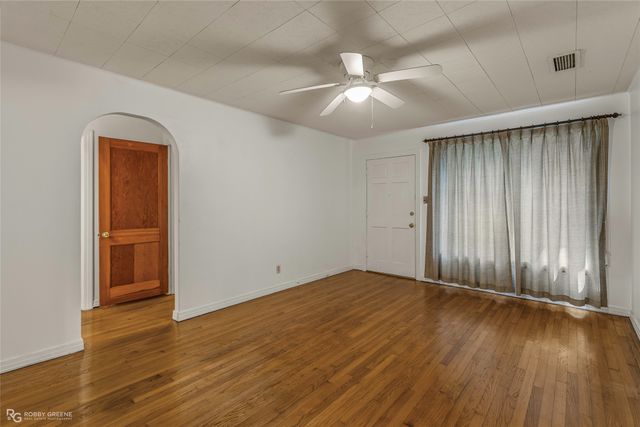 1124 Margaret Street, Bossier City, LA 71112