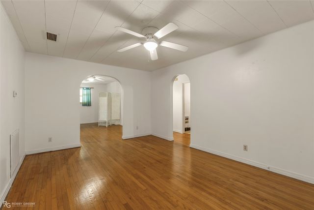 1124 Margaret Street, Bossier City, LA 71112