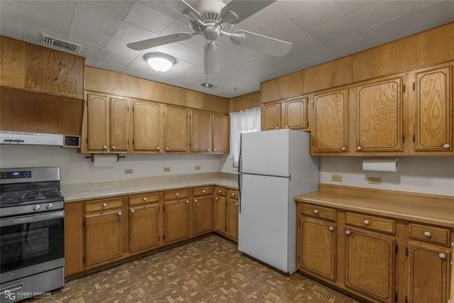 1124 Margaret Street, Bossier City, LA 71112
