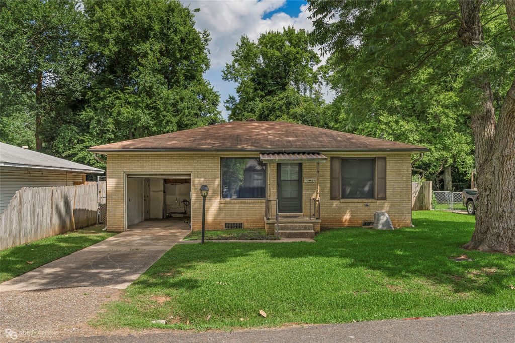 1124 Margaret Street, Bossier City, LA 71112